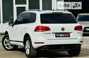 Внедорожник / Кроссовер Volkswagen Touareg 2013 в Харькове