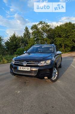 Внедорожник / Кроссовер Volkswagen Touareg 2011 в Нежине