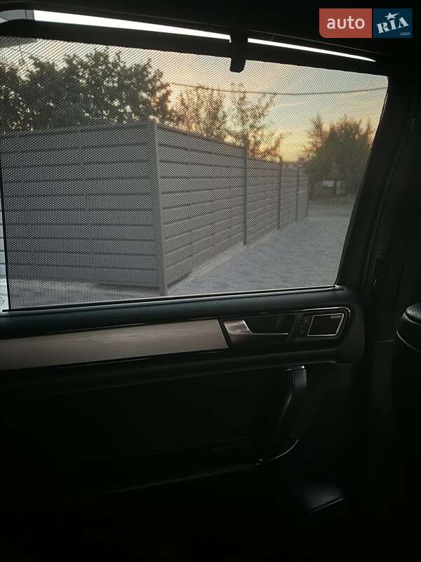 Внедорожник / Кроссовер Volkswagen Touareg 2011 в Киеве фото 19 Внедорожник / Кроссовер Volkswagen Touareg 2011 в Киеве