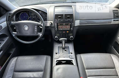 Внедорожник / Кроссовер Volkswagen Touareg 2008 в Днепре