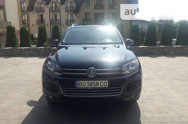 Внедорожник / Кроссовер Volkswagen Touareg 2013 в Тернополе