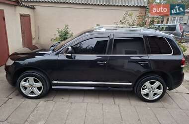 Позашляховик / Кросовер Volkswagen Touareg 2007 в 