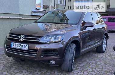 Позашляховик / Кросовер Volkswagen Touareg 2010 в Івано-Франківську