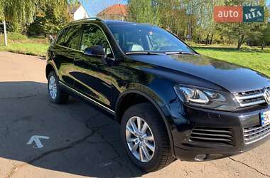 Внедорожник / Кроссовер Volkswagen Touareg 2012 в 