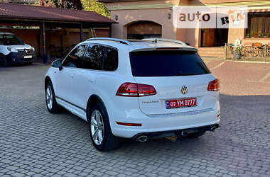 Позашляховик / Кросовер Volkswagen Touareg 2014 в Мукачевому