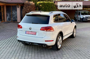 Позашляховик / Кросовер Volkswagen Touareg 2014 в Мукачевому