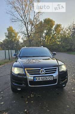 Позашляховик / Кросовер Volkswagen Touareg 2007 в Києві