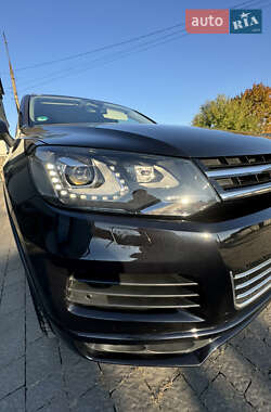 Внедорожник / Кроссовер Volkswagen Touareg 2013 в Коломые