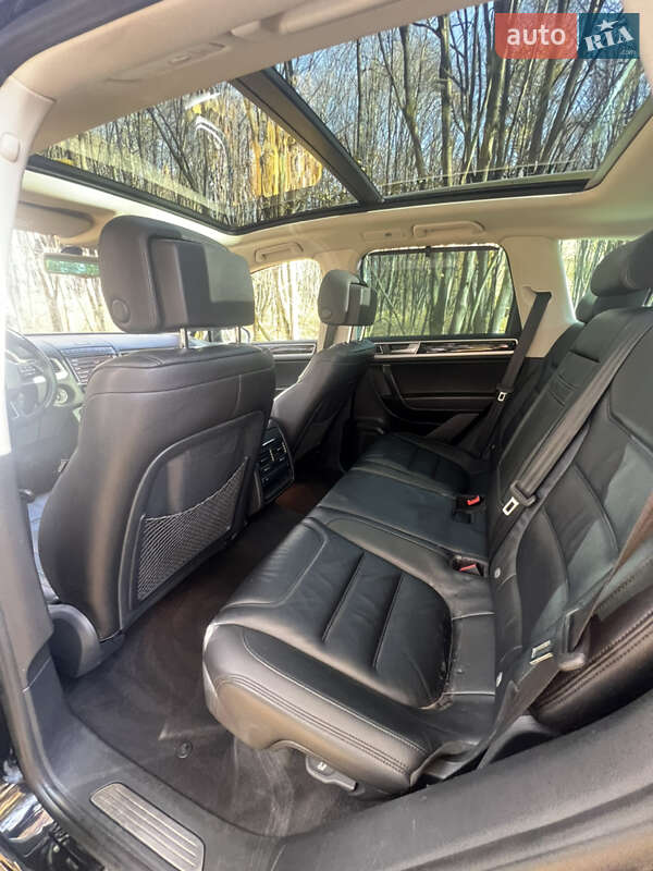 Внедорожник / Кроссовер Volkswagen Touareg 2015 в Хмельницком фото 4 Внедорожник / Кроссовер Volkswagen Touareg 2015 в Хмельницком