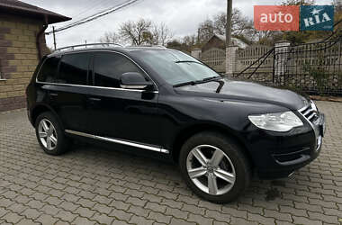 Внедорожник / Кроссовер Volkswagen Touareg 2007 в Зборове