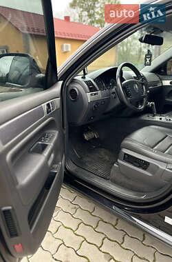 Внедорожник / Кроссовер Volkswagen Touareg 2007 в Зборове