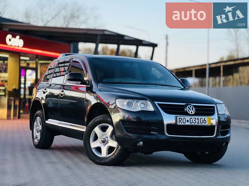 Внедорожник / Кроссовер Volkswagen Touareg 2009 в Тернополе