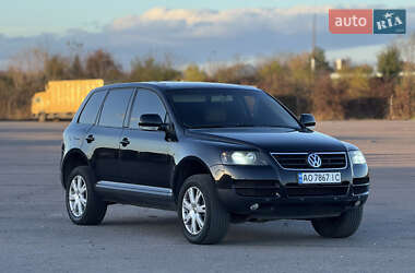 Позашляховик / Кросовер Volkswagen Touareg 2005 в Ужгороді