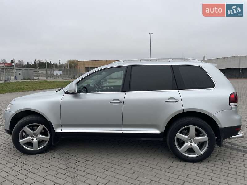 Позашляховик / Кросовер Volkswagen Touareg 2008 в Львові