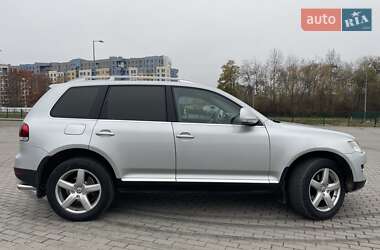 Внедорожник / Кроссовер Volkswagen Touareg 2008 в 