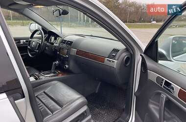 Внедорожник / Кроссовер Volkswagen Touareg 2008 в 