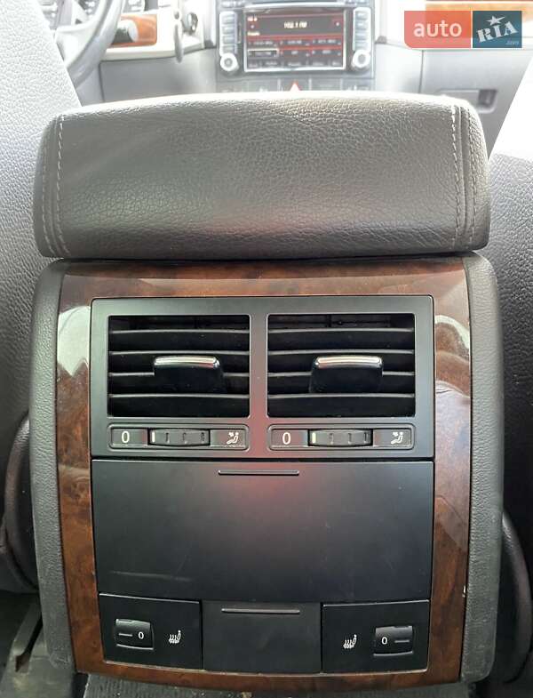 Позашляховик / Кросовер Volkswagen Touareg 2008 в Львові