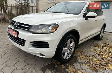 Позашляховик / Кросовер Volkswagen Touareg 2012 в Миколаєві