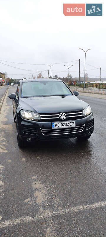 Внедорожник / Кроссовер Volkswagen Touareg 2010 в Луцке
