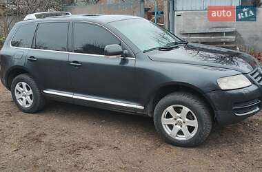 Внедорожник / Кроссовер Volkswagen Touareg 2004 в Сумах