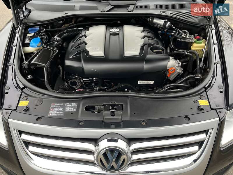 Внедорожник / Кроссовер Volkswagen Touareg 2008 в Киеве фото 13 Внедорожник / Кроссовер Volkswagen Touareg 2008 в Киеве