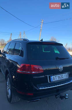 Позашляховик / Кросовер Volkswagen Touareg 2014 в Надвірній