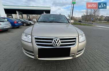 Позашляховик / Кросовер Volkswagen Touareg 2006 в Києві