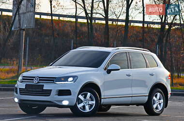 Позашляховик / Кросовер Volkswagen Touareg 2013 в Дніпрі