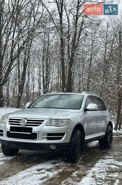 Внедорожник / Кроссовер Volkswagen Touareg 2007 в Ивано-Франковске