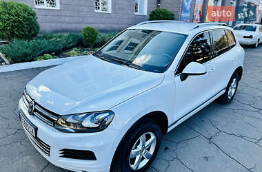 Внедорожник / Кроссовер Volkswagen Touareg 2014 в Каменском