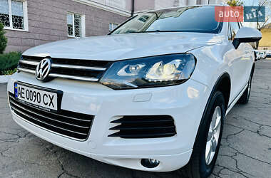 Внедорожник / Кроссовер Volkswagen Touareg 2014 в Каменском