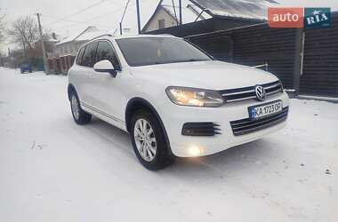 Внедорожник / Кроссовер Volkswagen Touareg 2013 в Бердичеве