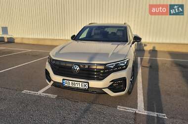 Позашляховик / Кросовер Volkswagen Touareg 2022 в Вінниці