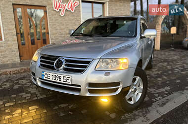 Позашляховик / Кросовер Volkswagen Touareg 2003 в Чернівцях