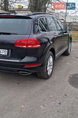 Позашляховик / Кросовер Volkswagen Touareg 2012 в Кременчуці