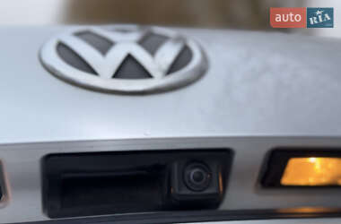 Внедорожник / Кроссовер Volkswagen Touareg 2010 в Луцке