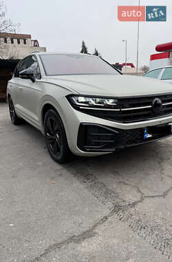 Позашляховик / Кросовер Volkswagen Touareg 2024 в Дніпрі