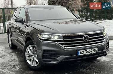 Внедорожник / Кроссовер Volkswagen Touareg 2020 в Харькове