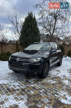 Внедорожник / Кроссовер Volkswagen Touareg 2010 в Борисполе