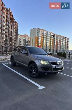 Позашляховик / Кросовер Volkswagen Touareg 2007 в Чернігові