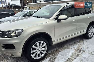 Позашляховик / Кросовер Volkswagen Touareg 2012 в Тернополі