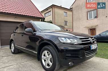 Внедорожник / Кроссовер Volkswagen Touareg 2011 в Ивано-Франковске