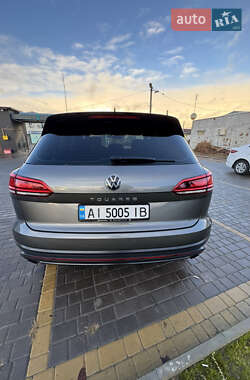 Позашляховик / Кросовер Volkswagen Touareg 2020 в Миронівці