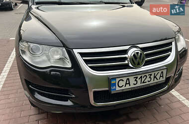 Позашляховик / Кросовер Volkswagen Touareg 2008 в Черкасах