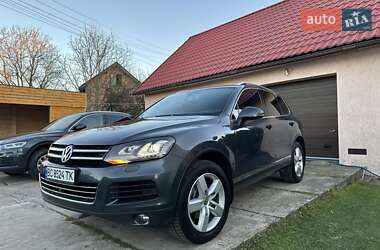 Внедорожник / Кроссовер Volkswagen Touareg 2011 в Ивано-Франковске