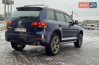 Внедорожник / Кроссовер Volkswagen Touareg 2006 в Хмельницком