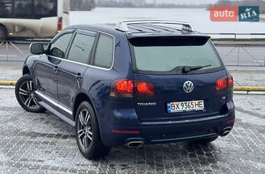 Внедорожник / Кроссовер Volkswagen Touareg 2006 в Хмельницком