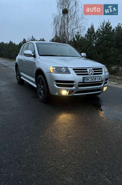 Внедорожник / Кроссовер Volkswagen Touareg 2006 в Ратным