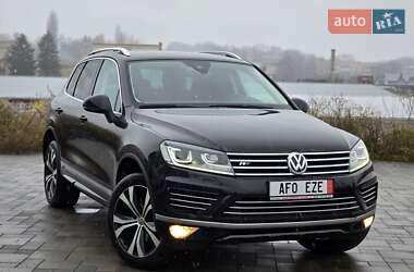 Позашляховик / Кросовер Volkswagen Touareg 2018 в Рівному