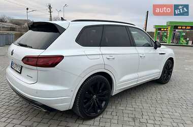 Позашляховик / Кросовер Volkswagen Touareg 2022 в Дніпрі